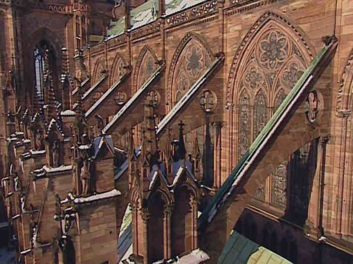 Statue cath&eacute;drale de Strasbourg