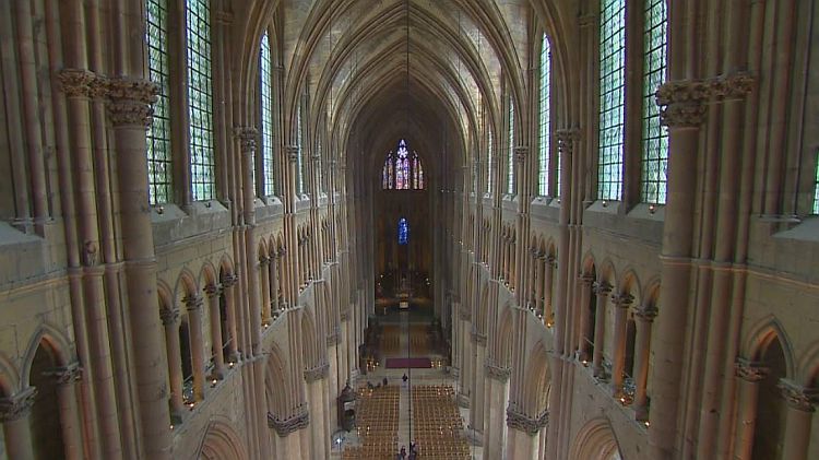 Nef de la cath&eacute;drale de Reims